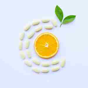 a lemon and vitamin c pills